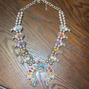 Shyanne colorful Squashblossom